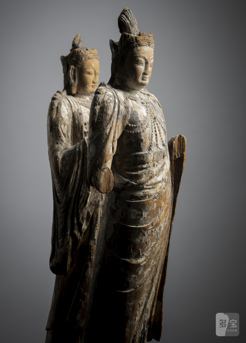 TWO WOOD FIGURES OF BODHISATTVAS - 图3